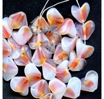 VINTAGE OPALESCENT CORAL FLOWER BEADS