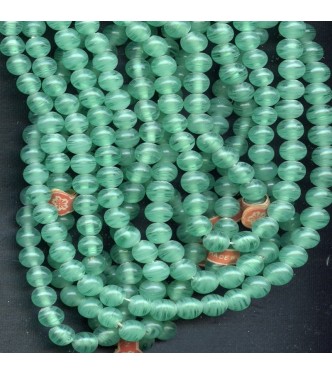 VINTAGE JADE GLASS ROUND BEADS