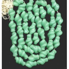 VINTAGE LAMPWORK MINTY SPRING CURL BEADS