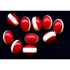 VINTAGE DECO LOOK RED AND WHITE LUCITE BEADS