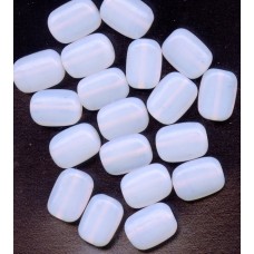 VINTAGE WHITE OPALESCENT PILLOWS