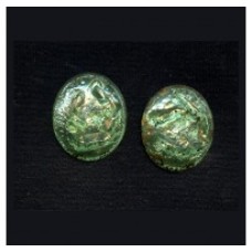 LOVELY VINTAGE VENETIAN GREEN and GOLD STONES