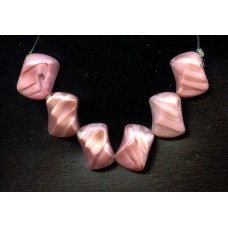 VINTAGE MAUVE RECTANGULAR FACETED BEADS