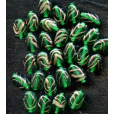 VINTAGE EMERALD AND AVENTURINE BEADS