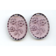 VINTAGE LIGHT PURPLE OVAL ETCHED PENDANT