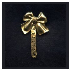 VINTAGE BRASS BOW BROOCH