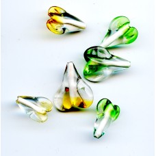 LOVELY VINTAGE LAMPWORK FLOWERS