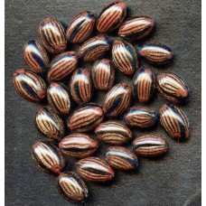 VINTAGE VENETIAN AVENTURINE AND BLACK FOOTBALLS