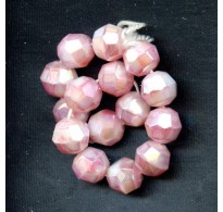 LOVELY VINTAGE PINK LUSTER BEADS