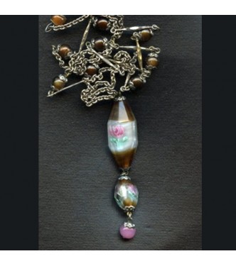 VINTAGE CZECH FLORAL PENDANT NECKLACE