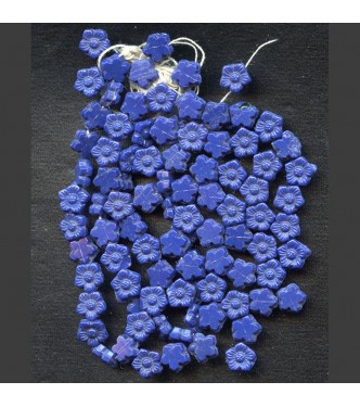 VINTAGE 1920's COBALT FLOWER BEADS