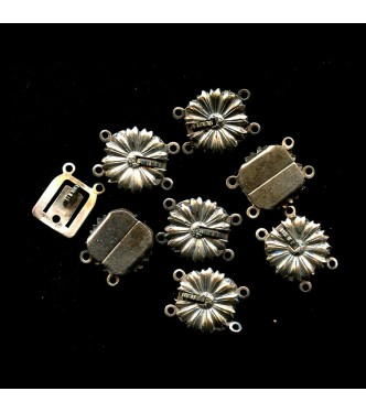 VINTAGE FLOWER SILVER BOX CLASPS