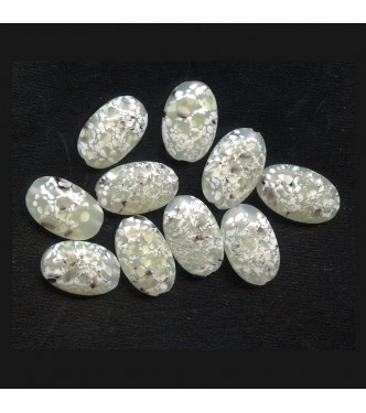 VINTAGE SPECKLED GLASS BEADS