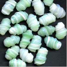 VINTAGE MINTY GREEN  OPALESCENT JAPANESE LAMPWORK SWIRLS