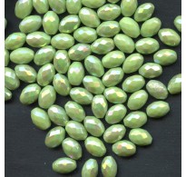 VINTAGE LUSTER GREEN BEADS