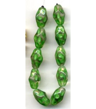 VINTAGE EMERALD SNAKESKIN BEADS