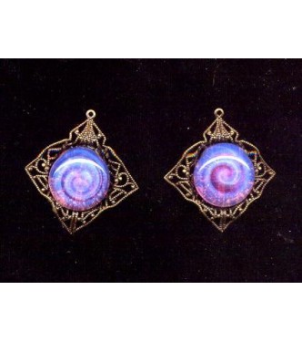 VINTAGE OPALESCENT FILIGREE DROPS