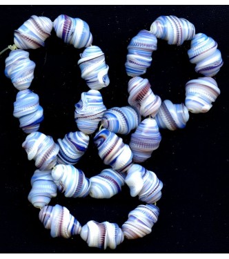 VINTAGE JAPANESE LAMPWORK SWIRLED BEADS