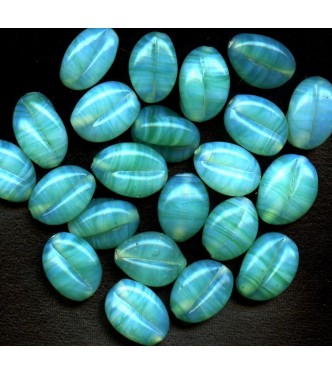 VINTAGE PALE AQUA BEADS WITH A HINT OF MINT