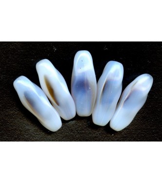 VINTAGE PURPLE AND WHITE OPALESCENT FOCAL BEADS