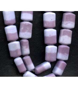 VINTAGE LILAC AND LAVENDER BEADS