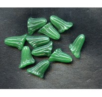 VINTAGE  GREEN CALLA LILLY CZECH BEADS