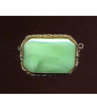 VINTAGE 1920's CENTERPIECE CLASP GREEN