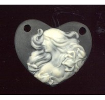 VINTAGE CERAMIC CAMEO HEART PENDANT (Black)