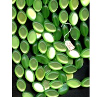 VINTAGE SHINY GREEN LUCITE OVALS